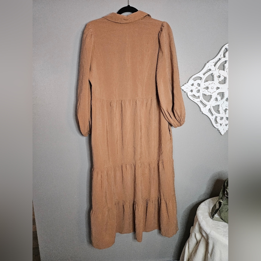 Max Studio Burnt Orange Tiered Midi Shirt Dress - Picture 4 of 8